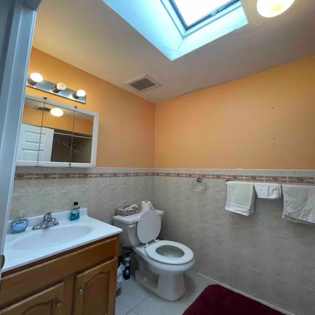 Business & Family Friendly Balcony Jacuzzi Free Park Διαμέρισμα Τζέρσεϊ Εξωτερικό φωτογραφία